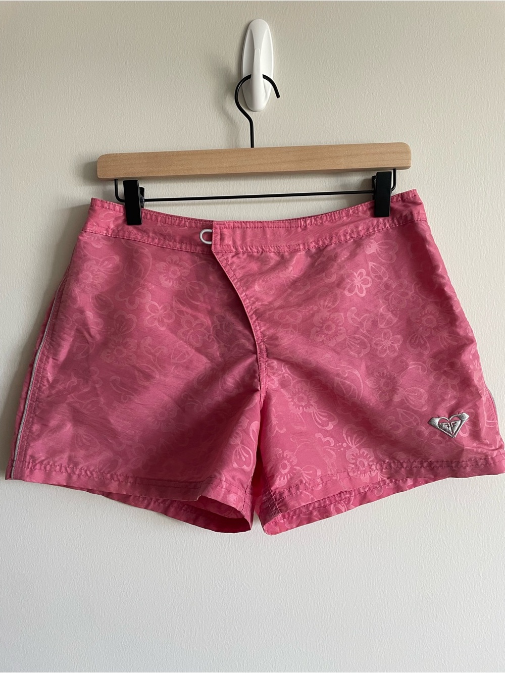 Vintage Roxy Board Shorts y2k Pink Floral Hawaii Surf 9 juniors